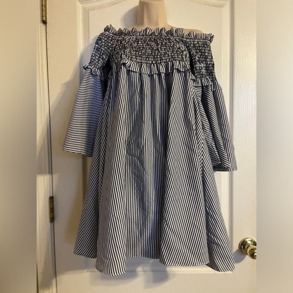 Wren & Willa Striped‎ Bell Sleeves Smocked Mini Dress M Baby Doll Y2K Nautical